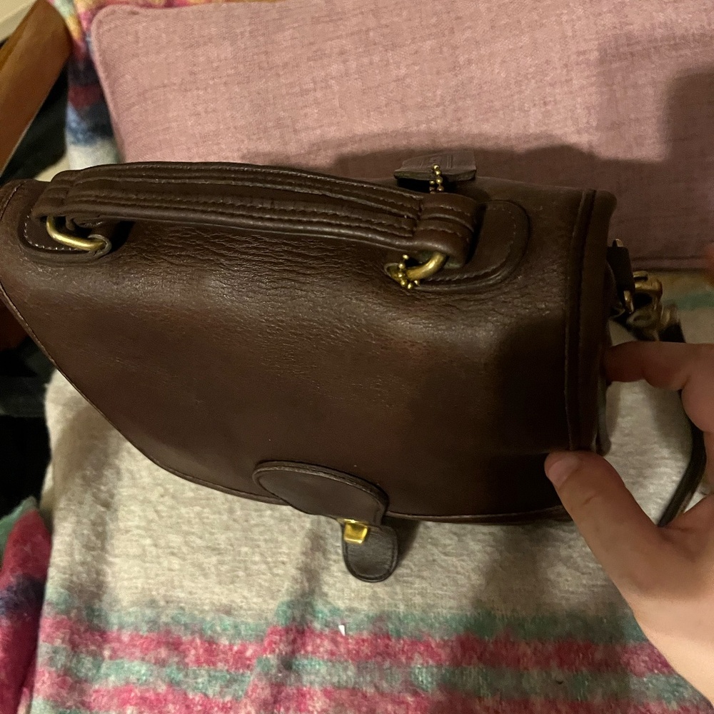 Coach 5130 Brown Leather Shoulder Bag with Hang Tag - Picture 6 of 10